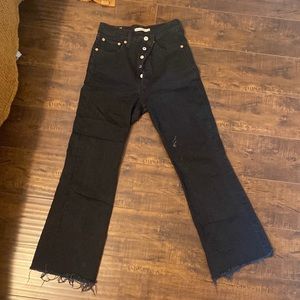 Levi’s Ribcage Crop Flare Jeans- size 25